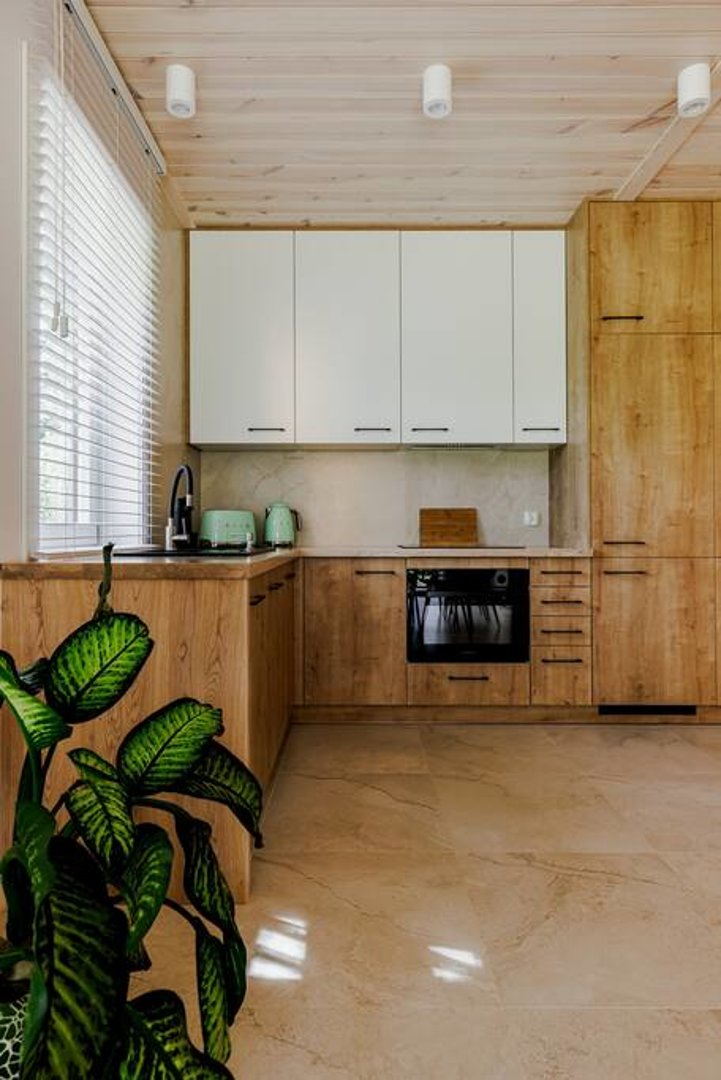 BOSSBERRY Piotr Sępkowski - 12